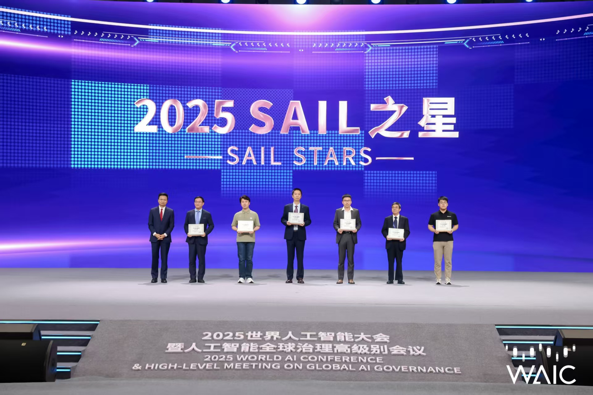 星空电竞-百吋电视才是3A大作的正确打开方式！